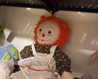 Cute!  Did you have one when you were a kid?  I did.  Walking down memory lane...