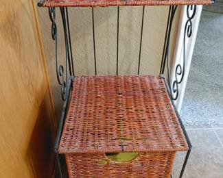 Rattan floor bin 
