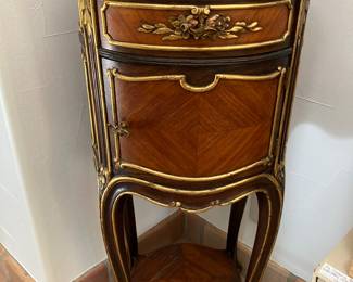 Antique Ornate French Night Stand w/gilt and marble top.  1 drawer & 1 cupboard w/shelf (33"h x 15.5"dia.):  Hampton Shop #5831J455D:  $1,600.00