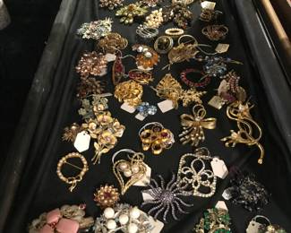 Vintage brooches