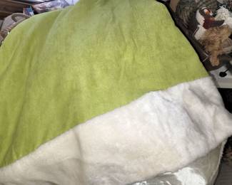 Chartreuse Christmas tree skirt