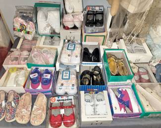 Toddler/baby girl shoes