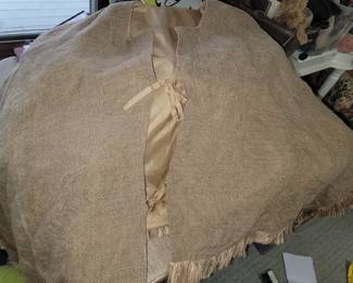 Burlap Christmas tree skirt