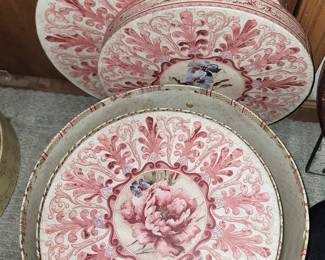 Set of 3 nesting hat boxes