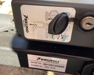 Bruno out-sider Scooter Lift 350 Lb Lift Capacity