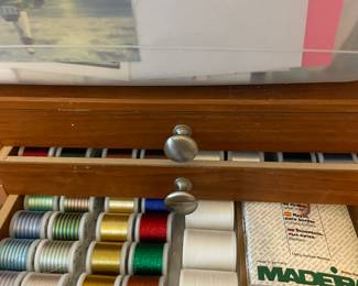 Three drawer chest with threads