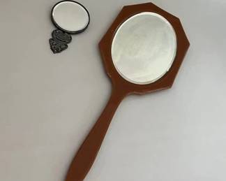 Hand Held Mirrors 