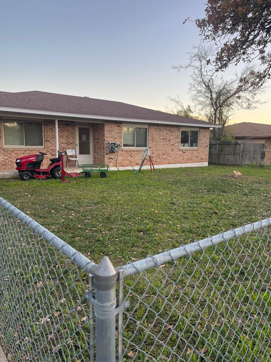 Simply Estate Sales in Kerrville, TX starts on 12/8/2023