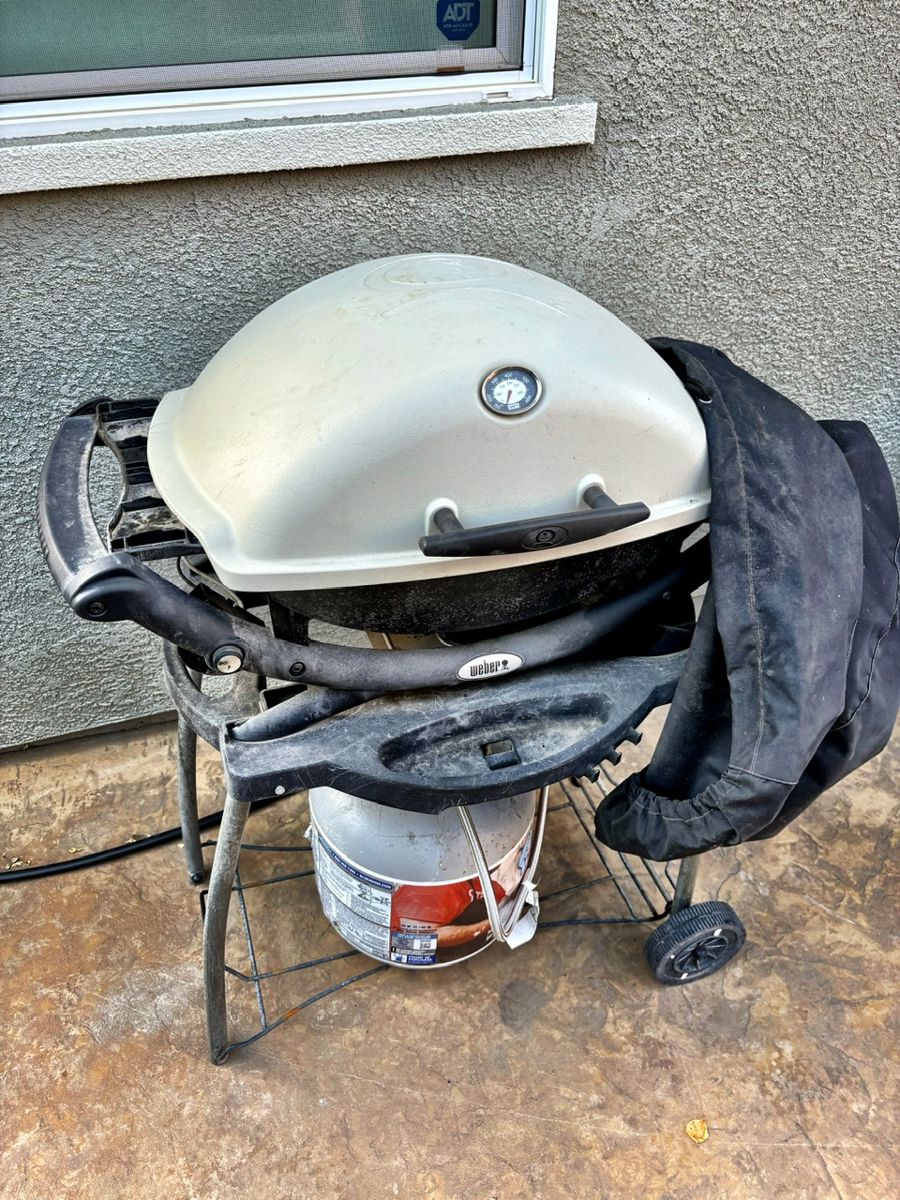 Amazing Estate Sale in Escalon by Amazing... starts on 12/8/2023