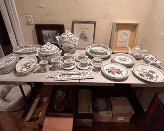 Large collection of Portmeirion Botanic garden dishes 