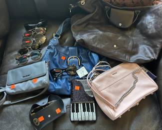 Lots of sunglasses too! 