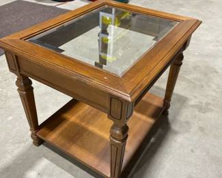 Wooden 2 tier glass top end table 21 x 21 x 26 in