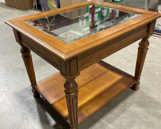 Wooden 2 tier glass top end table 21 x 21 x 26 in