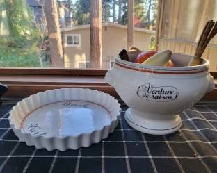 Porcelain D'Auteuil Jacques Lobjoy Bistro France Footed vegetable bowl & Pie dish