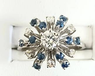 Sapphire and diamond ring in white gold 