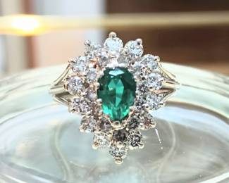 1.50 ct tw diamond cocktail ring with a lab created emerald sz 7 