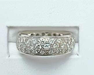 Gorgeous Diamond band in 14k white gold 
Sz 6