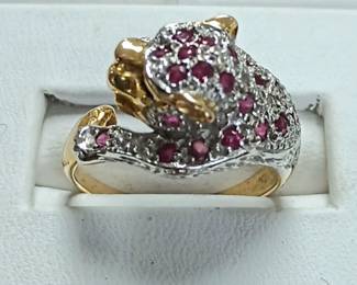 Pink sapphire lion in 14k sz 6.5