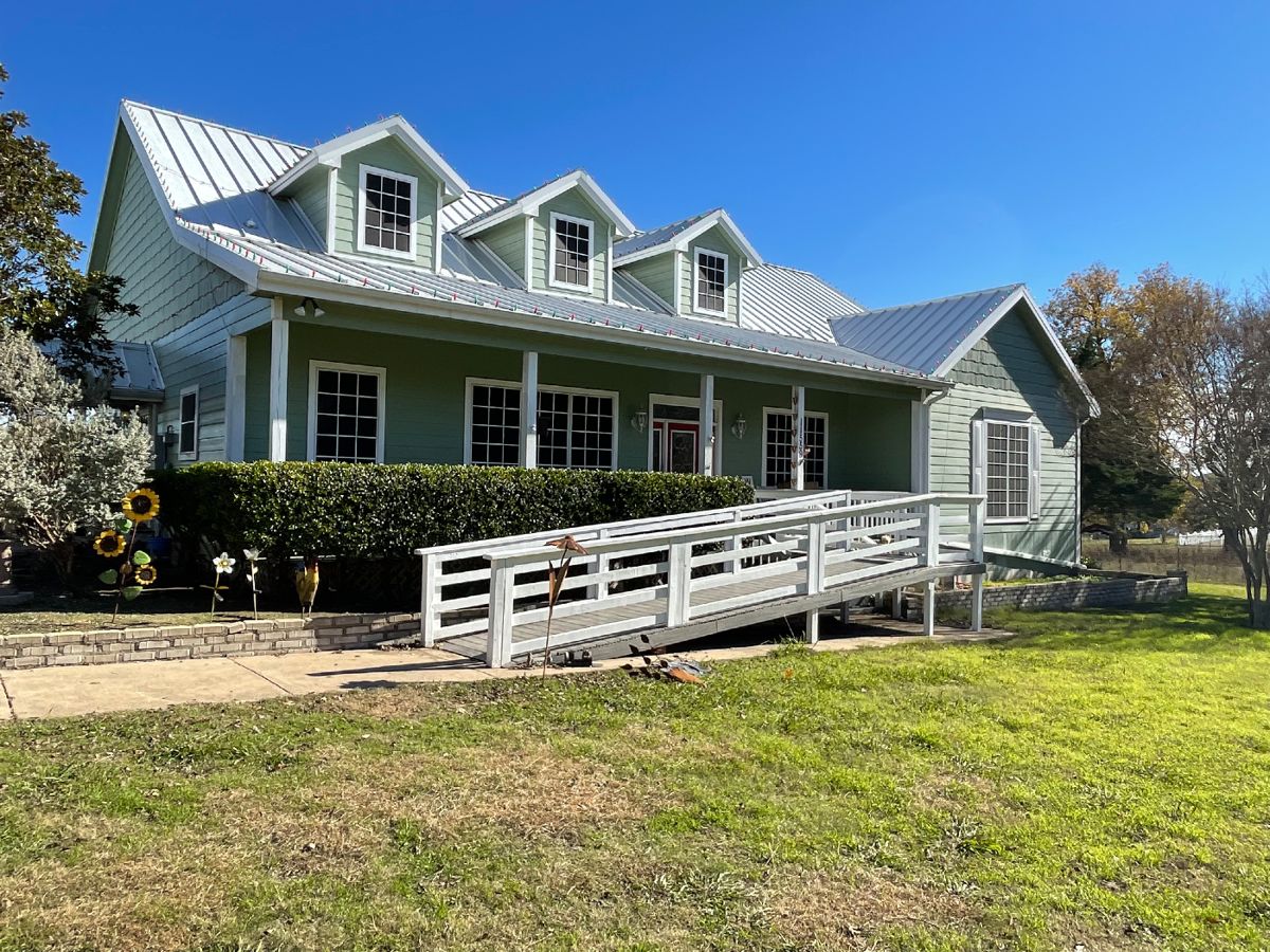 Home Estate Sale, Lavon, TX starts on 12/15/2023