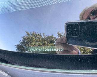 2013 VOLKSWAGEN BEETLE 3VWJP7AT7DM659260                  
100451 miles