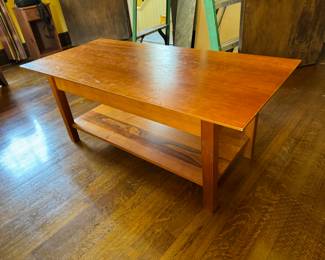 $48 	Coffee table 4'x22x19H	