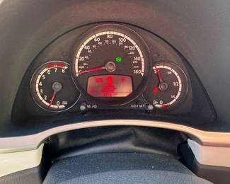 2013 VOLKSWAGEN BEETLE 3VWJP7AT7DM659260                  
100451 miles