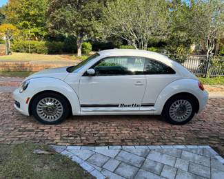 2013 VOLKSWAGEN BEETLE 3VWJP7AT7DM659260                  
100451 miles -Silent bids - Bids closes at Noon on Monday Dec 18th 