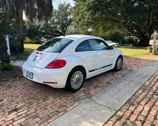 2013 VOLKSWAGEN BEETLE 3VWJP7AT7DM659260                  
100451 miles -Silent bids - Bids closes at Noon on Monday Dec 18th 