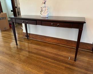 12	$190 	Console mahogany 62x21x30 myrtle desk 	