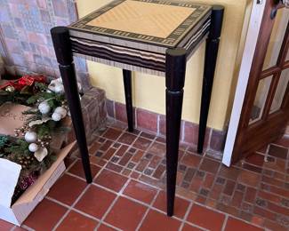 $350 - Reid Leonard (1918-2013) inlaid side table