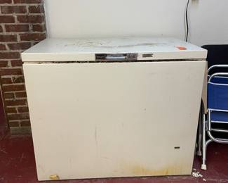 $75 Kenmore chest freezer