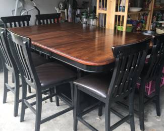 HI-BOY DINNING ROOM TABLE WITH LEAF AND 6 CHAIRS