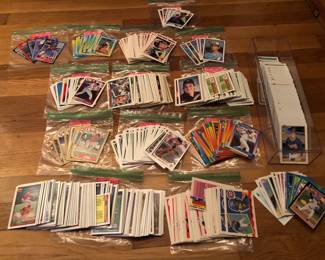 LARGE BASEBALL COLLECTION