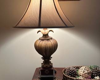 End table lamp (there are 2)
