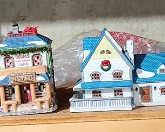 Christmas  Villages 🎄
Many more not shown!