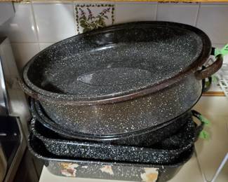 XL roasting pans 