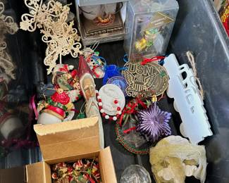 Holiday Decor and Items