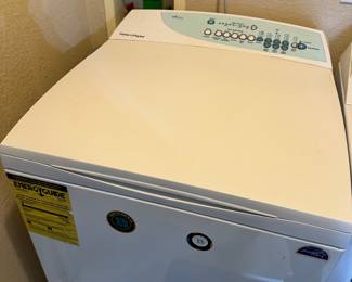 Fisher & Paykel Washing Machine