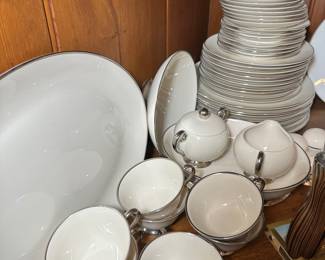 Flintridge China, Made in USA, California. 