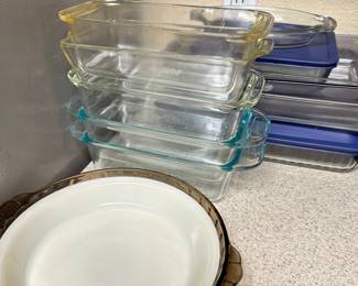 Glass bakeware