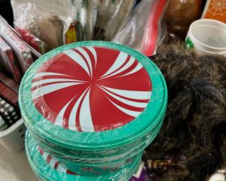 Holiday Decor and Items