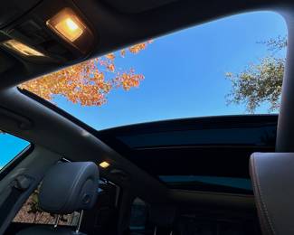 2017 Hyundai Santa Fe Ultimate. 99,500 miles. 