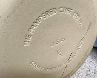 Pampered Chef stoneware bowl and holder