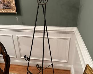 M161 - $30. Folding Easel