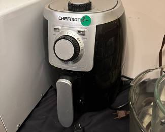 M142 - $8 Chefman Airfryer