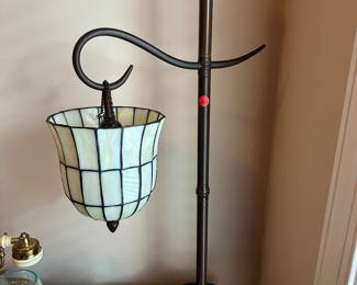 M59 - $20 table lamp