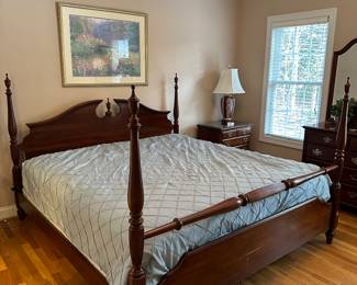 M23 - $450. Knob Creek Poster bed. Solid wood - sturdy.  Foot board has scratching (see photos). You're welcome to take the mattress but we plan to trash it. 