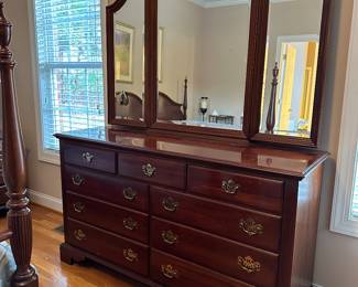M24 - $250. Knob Creek Dresser & Mirror. Measures 5' long x 19" deep x 34" tall. With Mirror 80" tall. Has minor scratch on top. All drawers slide - overall excellent condition. 