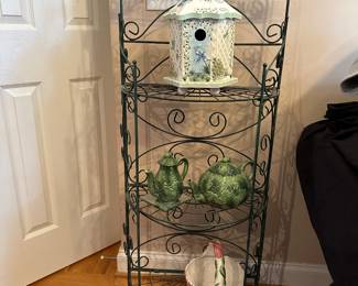 M83 - $35 - Metal rack with 3 shelves that fold up and flat!