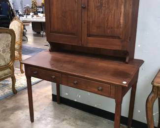 Southern Plantation Desk Orlando Auction